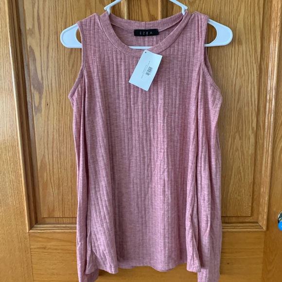 Kiki La Rue Top - Picture 2 of 3